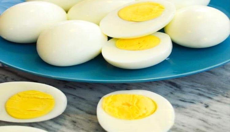 دراسة علمية حديثة تكتشف ارتباطاً بين البيض ومرض الزهايمر
