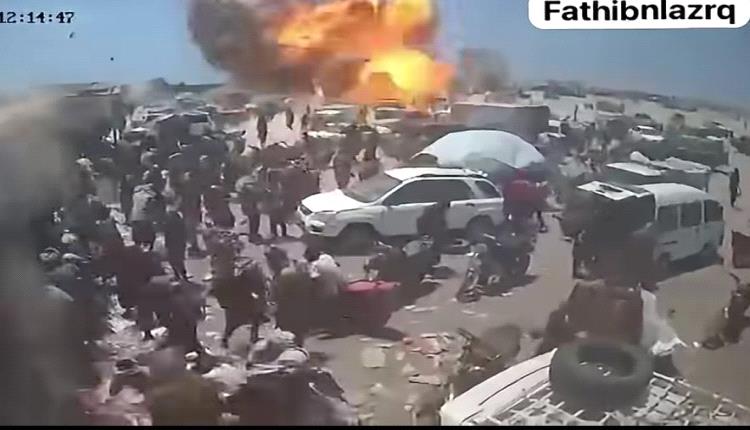 ماذا تعرف عن السوق الذي قصفه الحوثيون قرب باب المندب؟!