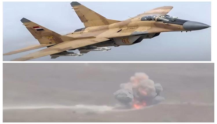 الطيران الحربي يدك مواقع وتحصينات الحوثي في حجة