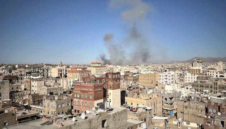 اختراق أمني يضرب الحوثيين في صنعاء.. هجوم سيبراني يتبعه استهداف مركبة قيادي