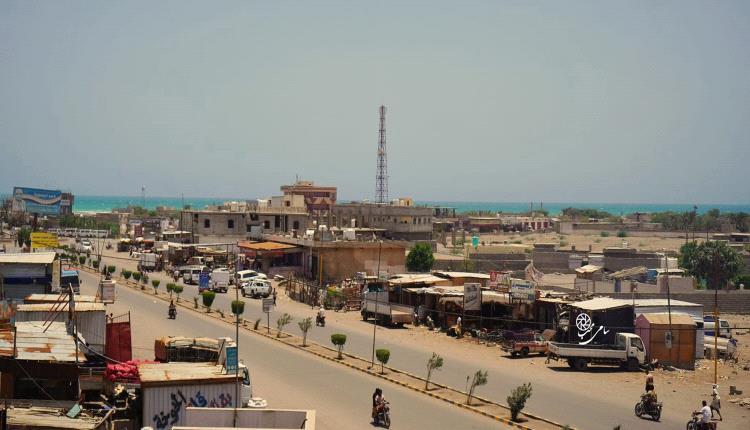 نجاح عملية أمنية للحكومة الشرعية في الخوخة بالحديدة 