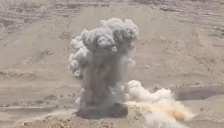 غارات جوية تستهدف مواقع ومخازن أسلحة وتعزيزات حوثية شرق وجنوب تعز