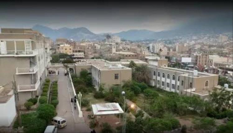 فضيحة 3 مستشفيات.. عمولات وفساد قيادات الإصلاح على حساب جراح أطفال تعز