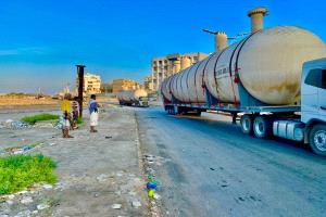 منذ سنوات.. قيادة صافر في مأرب تعرقل مشروع حضرمي لإنهاء أزمة الغاز في الجنوب