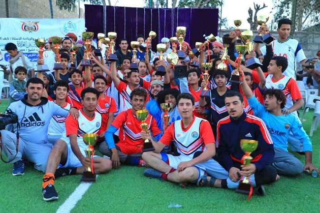 مأرب.. نادي الشهيد القردعي يختتم اليوم المفتوح ويكرم ابطاله