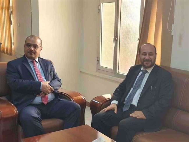 وزير التخطيط والتعاون الدولي يتسلم الوزارة من الوزير السابق