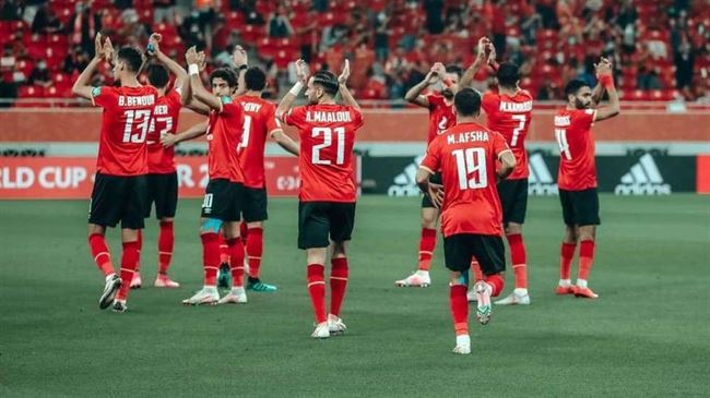 الأهلي المصري يعلن غياب خمسة من لاعبيه عن المونديال