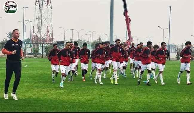 لمواجهة السعودية.. منتخب اليمن يواصل تدريباته في البصرة استعدادا لخليجي 25