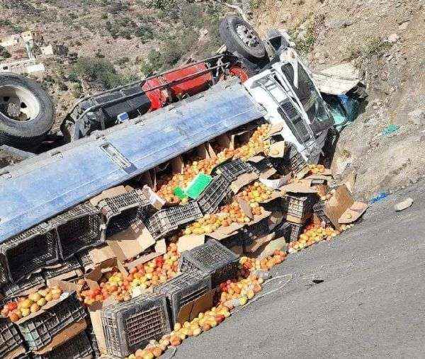 حادث مروع ينهي حياة سائق نقل بضائع في حيفان