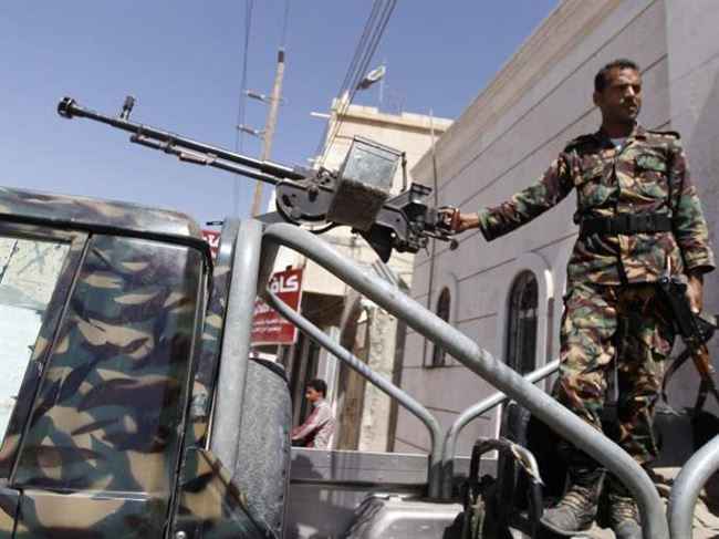 واشنطن تعمل بلا هوادة لإنهاء الحرب وصنعاء تشهد تصعيد قتالي حوثي ونشر صواريخ باليستية