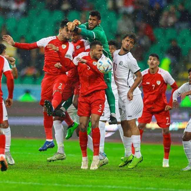 التعادل الإيجابي يحسم مباراة الشوط الأول بين منتخبنا الوطني ونظيره العماني