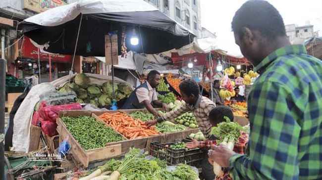 الكيلو البطاطس 1200.. تعرف على أسعار الفواكه والخضروات