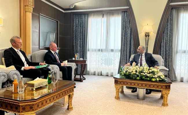 الزبيدي يلتقي سفيرا استراليا نيوزيلندا .. تفاصيل اللقاء