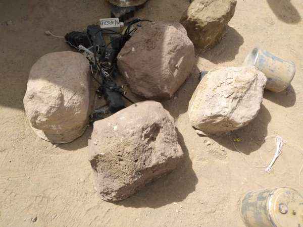جريمة بشعبة .. مقتل أم وطفلتيها والسبب أنبوب ماء مفخخ في الحديدة