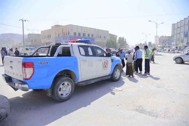 عصابة أجنبية باليمن أعمالها خطيرة في قبضة الأمن.. بينهم امرأة (صورة وتفاصيل)