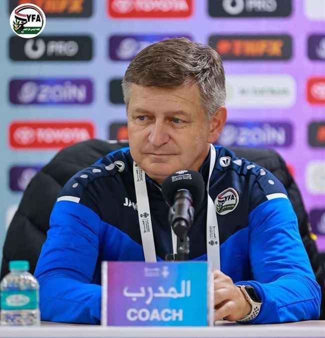 بعد الخسائر الكبيرة.. مدرب منتخب اليمن يخرج في إجازة .. ويبلغ اللاعبين رسالة