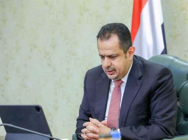 الحكومة تقلص البعثات الدبلوماسية وتخرج أسماء من المنح الدراسية وتقدم تسهيلات للقطاع الخاص