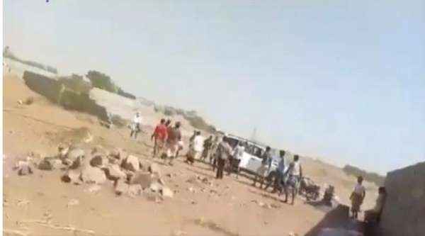 الحكومة تطالب بتدخل أممي لوقف جرائم الحوثي ونهبه أراضي ابناء تهامة