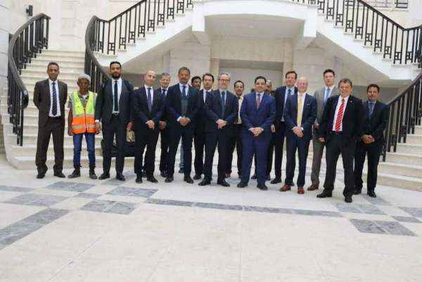 وزير الخارجية يعد باستئناف النشاط الدبلوماسي للخارجية اليمنية من عدن