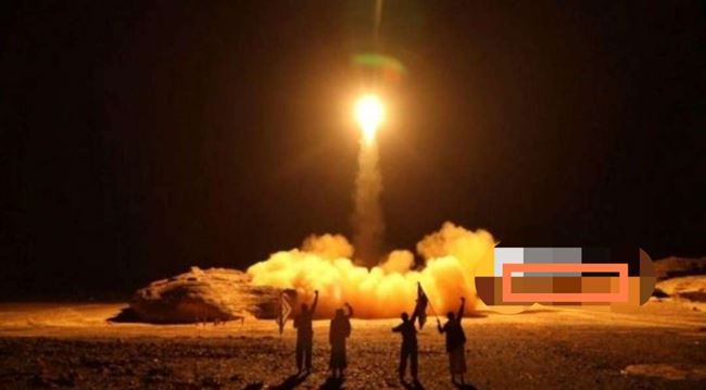 الحوثي يطلق صواريخ باليستية من هذا الموقع تجاه البحر الأحمر