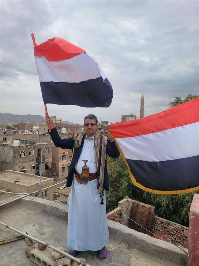 الحوثي يفشل بإثبات تهمة خمور لفقها لقاضي صنعاء بعد 5 ايام من إعتقاله