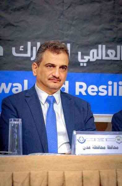 محافظ عدن يوجه تحذير خطير للحكومة