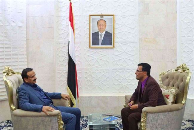 العولقي يكشف حجم فساد سلطة بن عديو وموقف شبوة من الإنفصال والوحدة ويفجر مفاجأة حول بلحاف