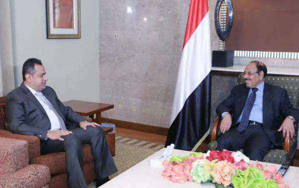 كشف هوية يد علي محسن الخفية التي تدير الحكومة من خلف معين عبدالملك