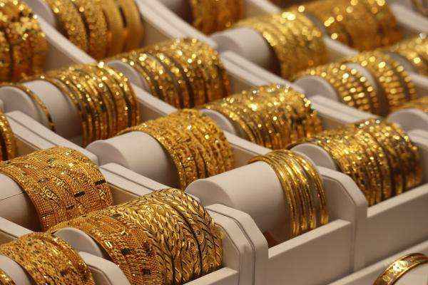 أسعار الذهب اليوم الإثنين 13 يناير بالأسواق اليمنية