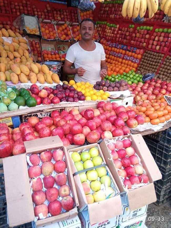 الطماطم يسجل 700 ريال.. تعرف على أسعار الفواكه والخضروات صباح اليوم الخميس