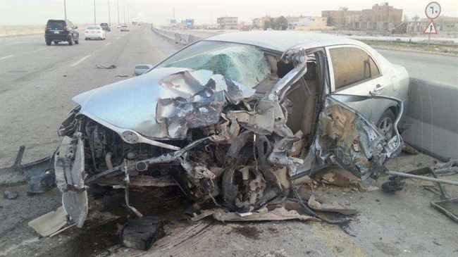 مهندس يمني يخسر أسرته بعد تأدية مناسك العمرة بحادث مروع بين الرياض ومكة