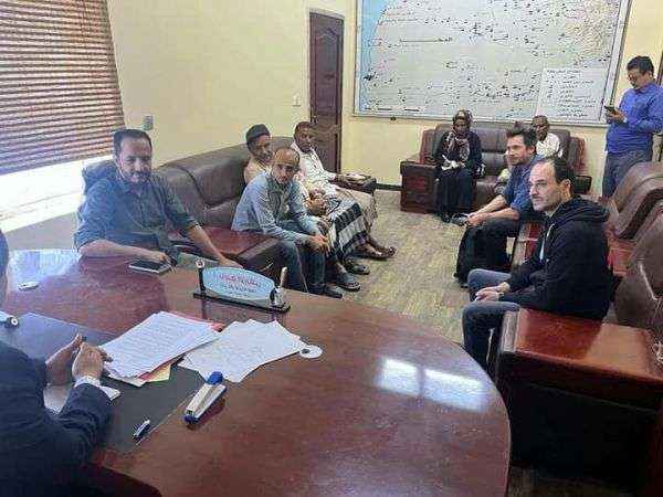 الرئيس الدولي لأطباء بلا حدود في المخا.. عبر عن ارتياحه واعدا السلطة بهذا الأمر
