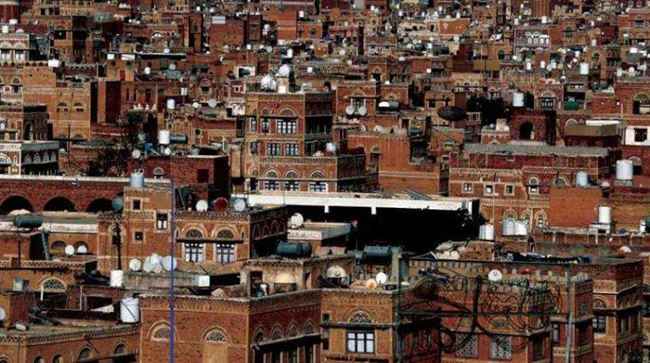 بالاسم.. قيادي حوثي في صنعاء متورط في إتلاف 15 ألف مخطوطة
