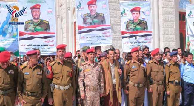 بالاسماء .. الحوثي يقر بمصرع 5 من قياداته بنيران القوات الحكومية