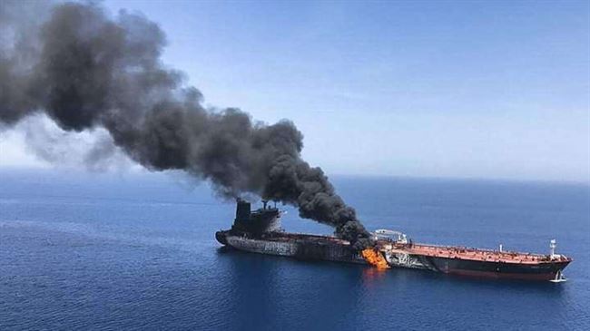 بعد ساعات من حادث في البحر الأحمر.. بريطانيا تعلن استهداف أحدى سفنها في خليج عدن