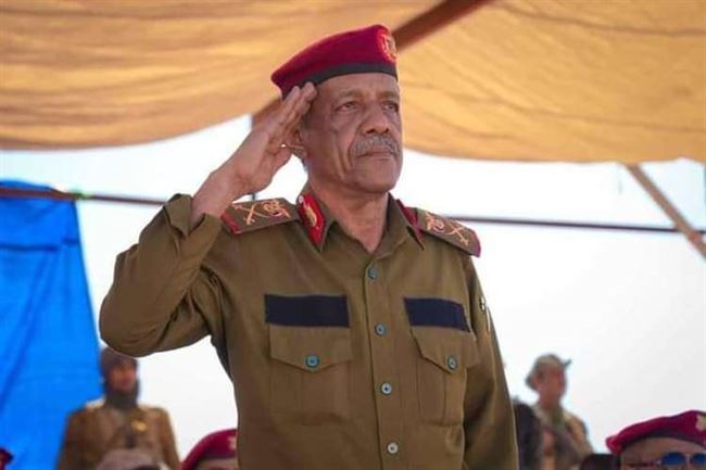 قائد المنطقة الثانية يشيد بالنخبة الحضرمية: قلب الوطن النابض بالحياة والأمان