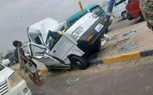 وفاة 4 أشخاص بحادث مروري شنيع في عدن