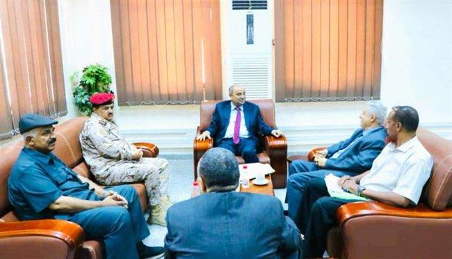 بشرى سارة للموظفين المبعدين.. مباحثات جارية لصرف مستحقاتهم