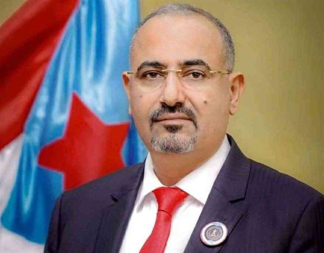 الزُبيدي يفاجئ الحكومة بطلب جديد ويدعو لتوفير الخدمات ومعالجة القضايا ويؤكد : صبر شعب الجنوب لن يطول 
