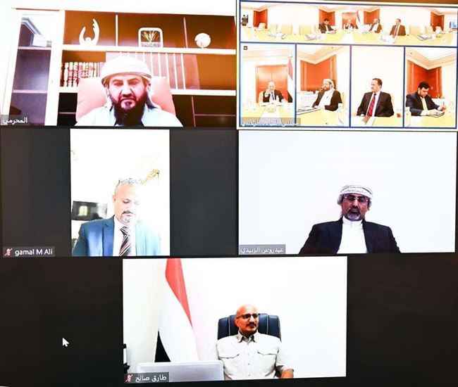 مجلس القيادة الرئاسي يعقد اجتماع هام بحضور نوابه عدا واحد منهم