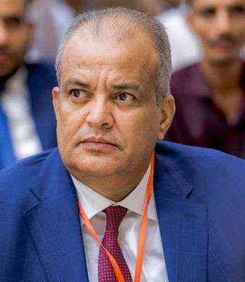 عضو رئاسة الانتقالي يكشف عن مشروع وحيد واقعي في الجنوب