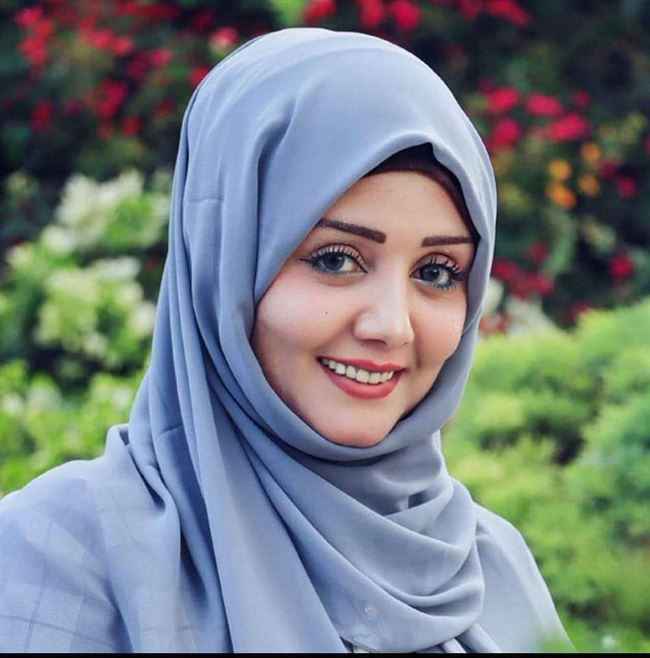 تكريم المذيعة مايا العبسي في العراق بهذه الجائزة واليمن تحصدها للسنة الثانية
