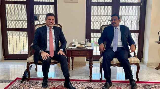 لتعزيز الأمن ومحاربة الإرهاب.. محافظ شبوة يلتقي السفير الأمريكي