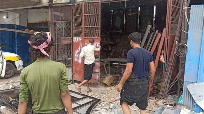 إغلاق كافة ورش الحديد بشارع الـ90 ونقلها إلى المنطقة الصناعية بعدن