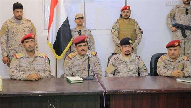 بعد هجوم الحوثي على حريب.. اجتماع عسكري هام في مأرب يترأسه وزير الدفاع بحضور قائد التحالف