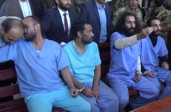 الشارع اليمني ينتظر النطق به.. الحوثي يصدر حكم بقضية المومري وزملائه