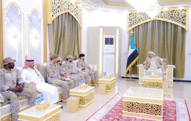 بعد يوم من وصوله عدن.. عيدروس الزبيدي يستقبل قيادة التحالف العربي.. تفاصيل لقاء هام