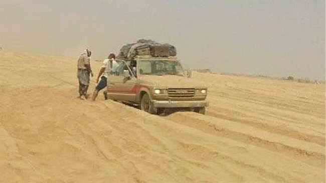 مقتل إثنين أجانب بينهم امرأة على أيدي مهربين في الجوف أثناء توجهم إلى السعودية