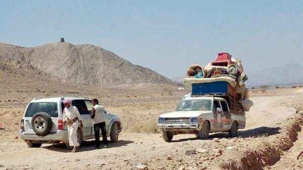 أكبر موجة نزوح منذ عام خلف تصعيد الحوثي العسكري في حريب مأرب