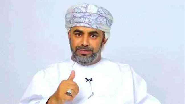 وجه انتقاد غير مباشر لمجلس التعاون الخليجي .. ناشط عماني يشبه مشاورات الرياض بمباراة كرة قدم